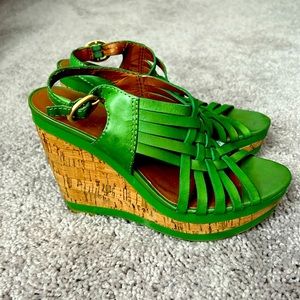 NWOB Franco Sarto Green Platform Sandals - Size 6
